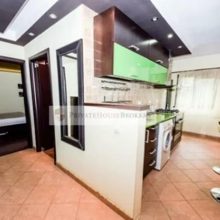 Ultra Central 2 Luxury Apartament *